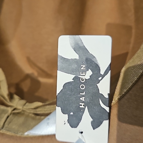 Halogen adjustable fit tan Fedora hat with leopard ribbon - Picture 11 of 11